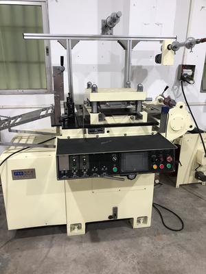 出集多臺坤輪、飛新達、威士達210、270、350單座模切機